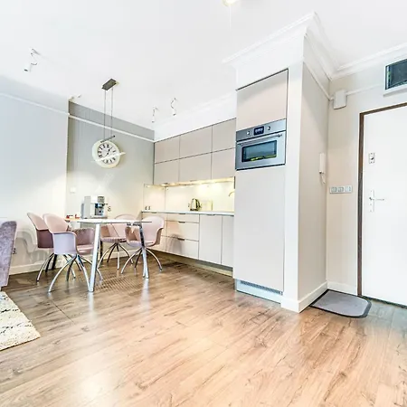 Maria By Interhome * Polanica-Zdrój